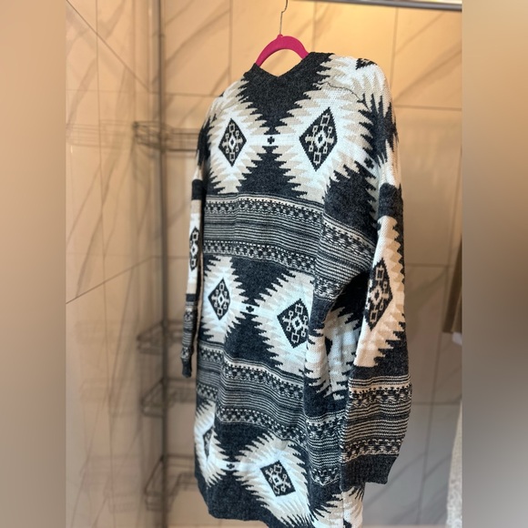 Cosy Aztec Duster Cardigan -M/L - Picture 9 of 12